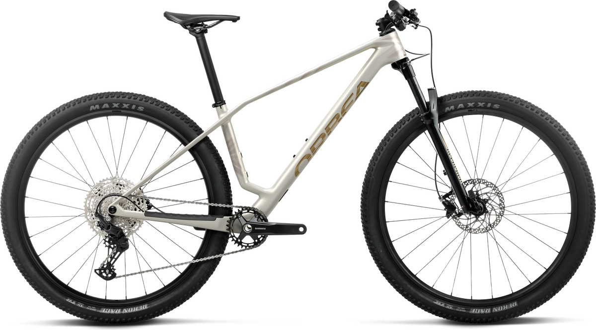 Orbea Alma M50 – Golden White - Titan Gold (Matt)