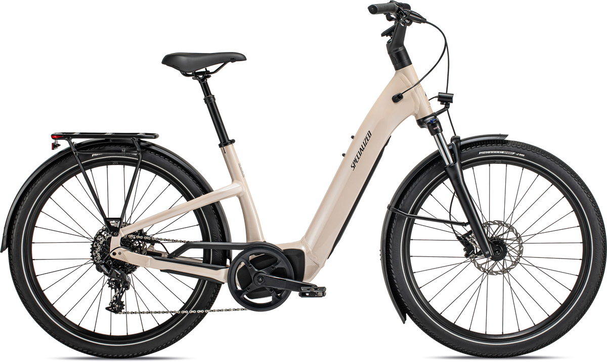 Specialized Turbo Como 4.0 – Gloss Sand / Black Reflective