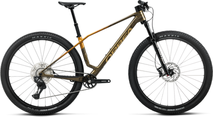 Orbea Alma M20 – Caramel Carbon View - Leo Orange (Gloss)