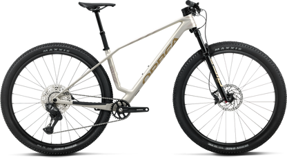 Orbea Alma M20 – Golden White - Titan Gold (Matt)